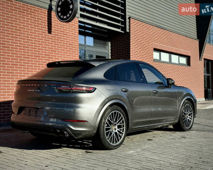 Серый Порше Cayenne Coupe, объемом двигателя 4 л и пробегом 34 тыс. км за 99900 $, фото 12 на Automoto.ua