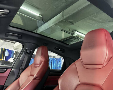 Серый Порше Cayenne Coupe, объемом двигателя 3 л и пробегом 58 тыс. км за 92500 $, фото 18 на Automoto.ua