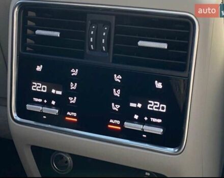 Серый Порше Cayenne Coupe, объемом двигателя 4 л и пробегом 17 тыс. км за 135000 $, фото 12 на Automoto.ua