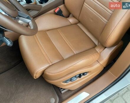 Серый Порше Cayenne Coupe, объемом двигателя 3 л и пробегом 33 тыс. км за 101384 $, фото 32 на Automoto.ua