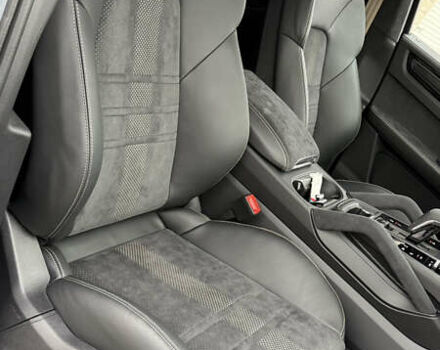 Серый Порше Cayenne Coupe, объемом двигателя 4 л и пробегом 5 тыс. км за 205000 $, фото 34 на Automoto.ua