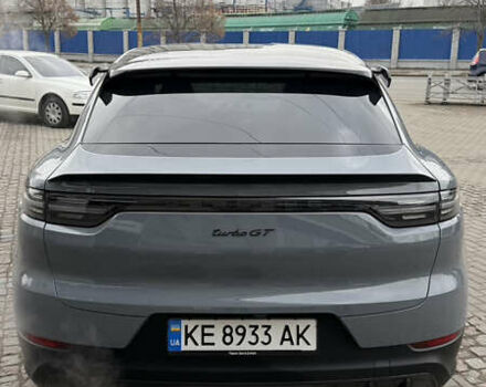 Серый Порше Cayenne Coupe, объемом двигателя 4 л и пробегом 5 тыс. км за 205000 $, фото 9 на Automoto.ua