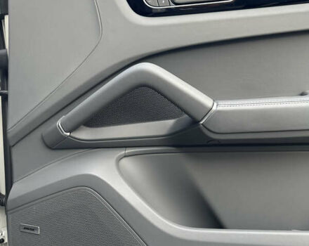 Серый Порше Cayenne Coupe, объемом двигателя 4 л и пробегом 14 тыс. км за 120000 $, фото 24 на Automoto.ua