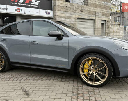 Серый Порше Cayenne Coupe, объемом двигателя 4 л и пробегом 5 тыс. км за 205000 $, фото 5 на Automoto.ua