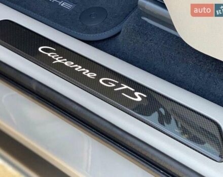 Серый Порше Cayenne Coupe, объемом двигателя 4 л и пробегом 17 тыс. км за 135000 $, фото 7 на Automoto.ua