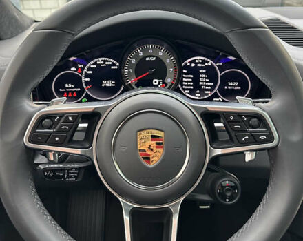 Серый Порше Cayenne Coupe, объемом двигателя 4 л и пробегом 14 тыс. км за 120000 $, фото 13 на Automoto.ua