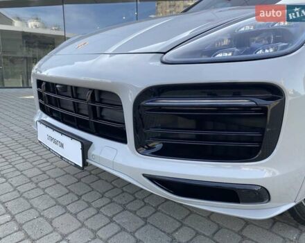 Серый Порше Cayenne Coupe, объемом двигателя 3 л и пробегом 33 тыс. км за 101384 $, фото 11 на Automoto.ua