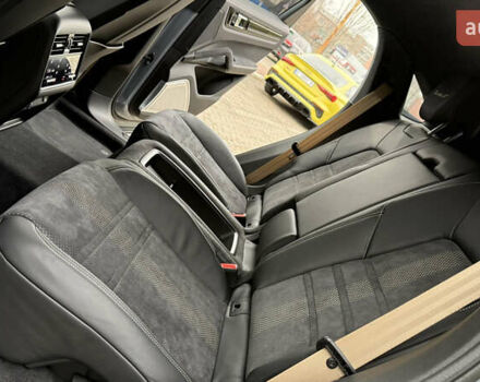 Серый Порше Cayenne Coupe, объемом двигателя 4 л и пробегом 5 тыс. км за 205000 $, фото 42 на Automoto.ua