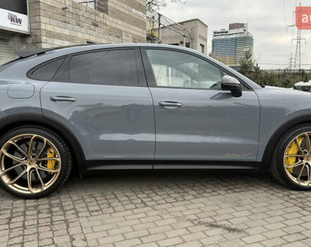 Серый Порше Cayenne Coupe, объемом двигателя 4 л и пробегом 5 тыс. км за 205000 $, фото 6 на Automoto.ua