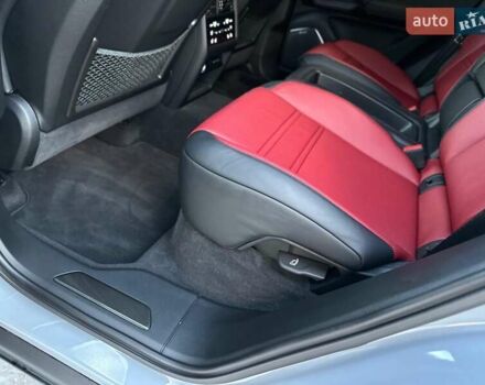 Серый Порше Cayenne Coupe, объемом двигателя 4 л и пробегом 8 тыс. км за 269900 $, фото 53 на Automoto.ua