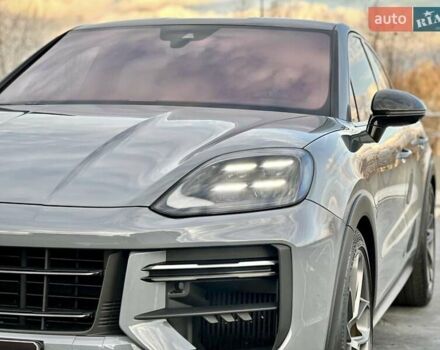 Серый Порше Cayenne Coupe, объемом двигателя 4 л и пробегом 8 тыс. км за 269900 $, фото 22 на Automoto.ua