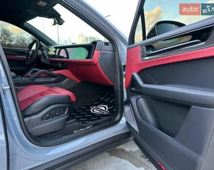 Серый Порше Cayenne Coupe, объемом двигателя 4 л и пробегом 8 тыс. км за 269900 $, фото 64 на Automoto.ua