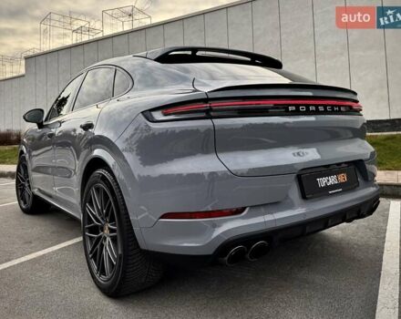 Серый Порше Cayenne Coupe, объемом двигателя 3 л и пробегом 31 тыс. км за 137700 $, фото 12 на Automoto.ua