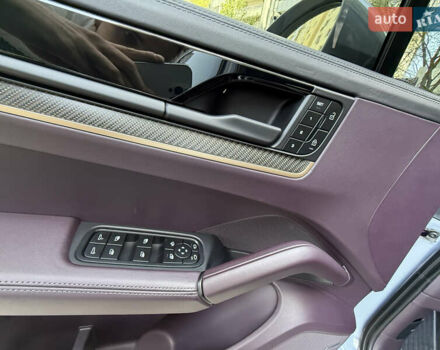 Серый Порше Cayenne Coupe, объемом двигателя 3.98 л и пробегом 43 тыс. км за 145000 $, фото 15 на Automoto.ua