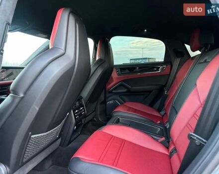 Серый Порше Cayenne Coupe, объемом двигателя 4 л и пробегом 8 тыс. км за 269900 $, фото 58 на Automoto.ua