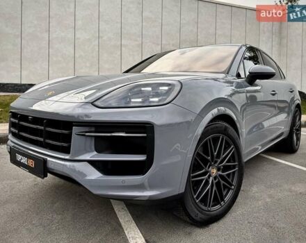Серый Порше Cayenne Coupe, объемом двигателя 3 л и пробегом 31 тыс. км за 137700 $, фото 5 на Automoto.ua