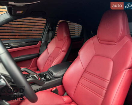 Серый Порше Cayenne Coupe, объемом двигателя 4 л и пробегом 5 тыс. км за 233000 $, фото 34 на Automoto.ua