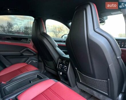 Серый Порше Cayenne Coupe, объемом двигателя 4 л и пробегом 8 тыс. км за 269900 $, фото 71 на Automoto.ua