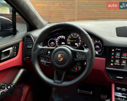 Серый Порше Cayenne Coupe, объемом двигателя 4 л и пробегом 5 тыс. км за 233000 $, фото 46 на Automoto.ua