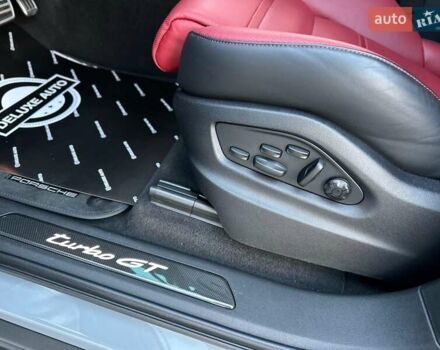 Серый Порше Cayenne Coupe, объемом двигателя 4 л и пробегом 8 тыс. км за 269900 $, фото 47 на Automoto.ua