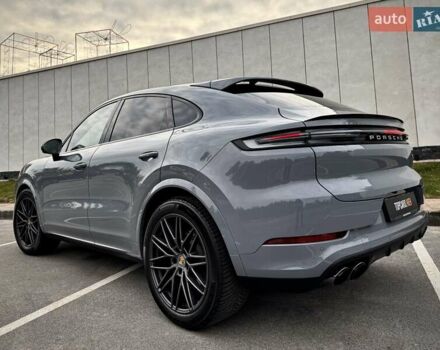 Серый Порше Cayenne Coupe, объемом двигателя 3 л и пробегом 31 тыс. км за 137700 $, фото 11 на Automoto.ua