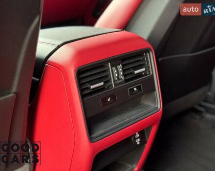 Серый Порше Cayenne Coupe, объемом двигателя 4 л и пробегом 5 тыс. км за 233000 $, фото 40 на Automoto.ua
