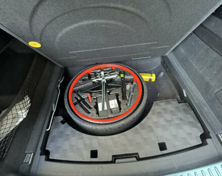 Серый Порше Cayenne Coupe, объемом двигателя 3.98 л и пробегом 43 тыс. км за 145000 $, фото 16 на Automoto.ua