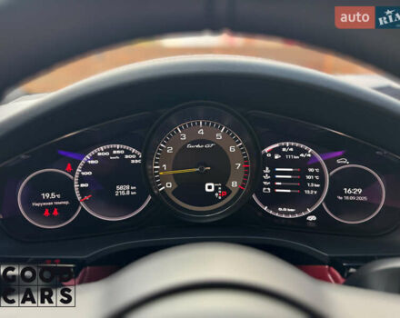 Серый Порше Cayenne Coupe, объемом двигателя 4 л и пробегом 5 тыс. км за 233000 $, фото 37 на Automoto.ua