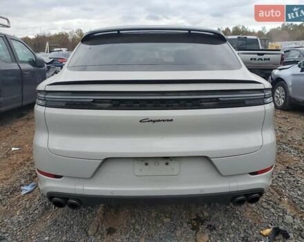 Серый Порше Cayenne Coupe, объемом двигателя 3 л и пробегом 15 тыс. км за 40000 $, фото 5 на Automoto.ua