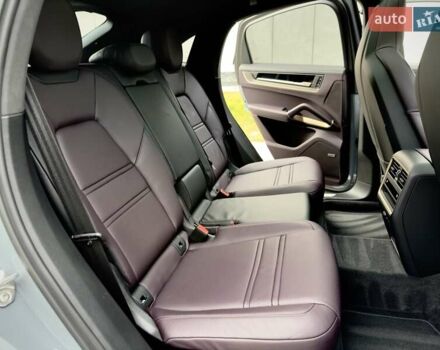 Серый Порше Cayenne Coupe, объемом двигателя 3 л и пробегом 31 тыс. км за 137700 $, фото 46 на Automoto.ua