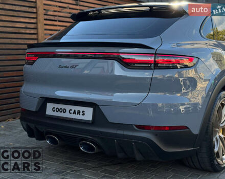Серый Порше Cayenne Coupe, объемом двигателя 4 л и пробегом 5 тыс. км за 233000 $, фото 23 на Automoto.ua