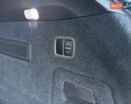 Серый Порше Cayenne Coupe, объемом двигателя 4 л и пробегом 8 тыс. км за 269900 $, фото 40 на Automoto.ua