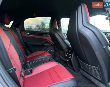 Серый Порше Cayenne Coupe, объемом двигателя 4 л и пробегом 8 тыс. км за 269900 $, фото 73 на Automoto.ua