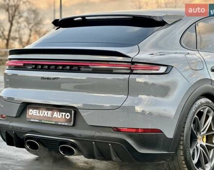 Серый Порше Cayenne Coupe, объемом двигателя 4 л и пробегом 8 тыс. км за 269900 $, фото 5 на Automoto.ua