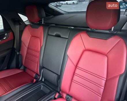 Серый Порше Cayenne Coupe, объемом двигателя 4 л и пробегом 8 тыс. км за 269900 $, фото 63 на Automoto.ua