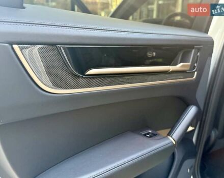 Серый Порше Cayenne Coupe, объемом двигателя 4 л и пробегом 5 тыс. км за 212000 $, фото 43 на Automoto.ua