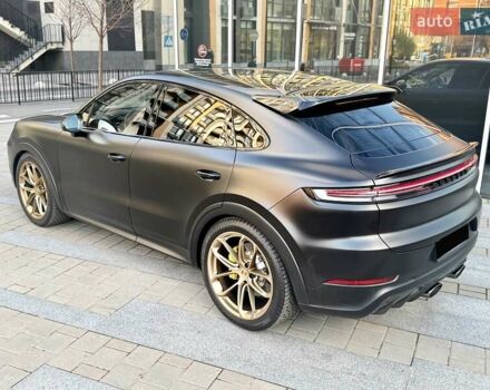 Серый Порше Cayenne Coupe, объемом двигателя 4 л и пробегом 5 тыс. км за 212000 $, фото 8 на Automoto.ua