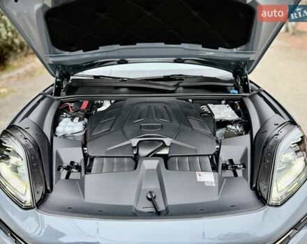 Серый Порше Cayenne Coupe, объемом двигателя 3 л и пробегом 26 тыс. км за 135555 $, фото 93 на Automoto.ua