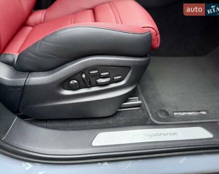 Серый Порше Cayenne Coupe, объемом двигателя 3 л и пробегом 26 тыс. км за 135555 $, фото 75 на Automoto.ua