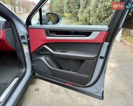 Серый Порше Cayenne Coupe, объемом двигателя 3 л и пробегом 26 тыс. км за 135555 $, фото 70 на Automoto.ua