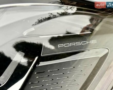 Серый Порше Cayenne Coupe, объемом двигателя 3 л и пробегом 26 тыс. км за 135555 $, фото 16 на Automoto.ua