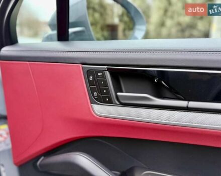 Серый Порше Cayenne Coupe, объемом двигателя 3 л и пробегом 26 тыс. км за 135555 $, фото 76 на Automoto.ua