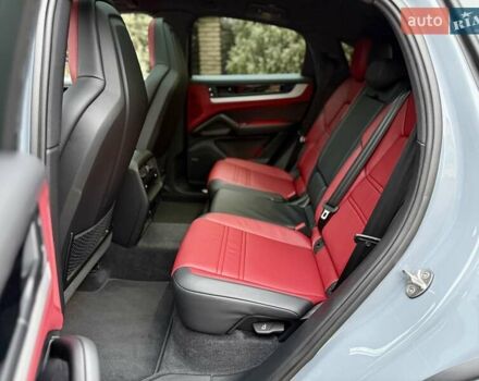 Серый Порше Cayenne Coupe, объемом двигателя 3 л и пробегом 26 тыс. км за 135555 $, фото 60 на Automoto.ua