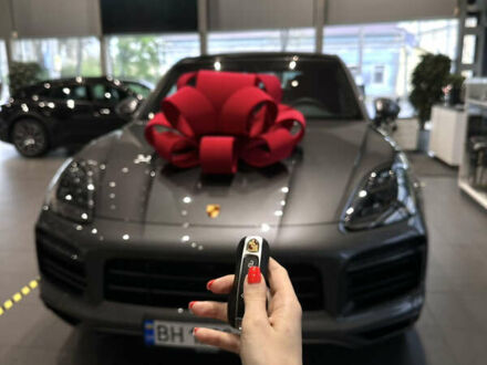 Сірий Порше Cayenne Coupe, об'ємом двигуна 3 л та пробігом 68 тис. км за 82000 $, фото 1 на Automoto.ua