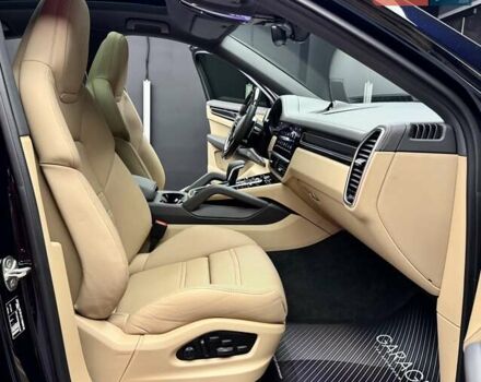 Синий Порше Cayenne Coupe, объемом двигателя 3 л и пробегом 18 тыс. км за 93900 $, фото 65 на Automoto.ua