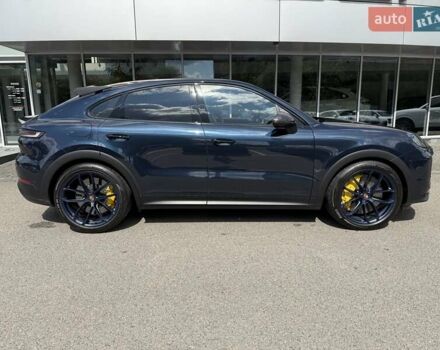 Синий Порше Cayenne Coupe, объемом двигателя 4 л и пробегом 6 тыс. км за 307074 $, фото 4 на Automoto.ua