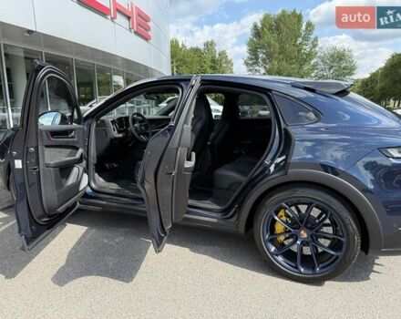 Синий Порше Cayenne Coupe, объемом двигателя 4 л и пробегом 6 тыс. км за 307074 $, фото 8 на Automoto.ua