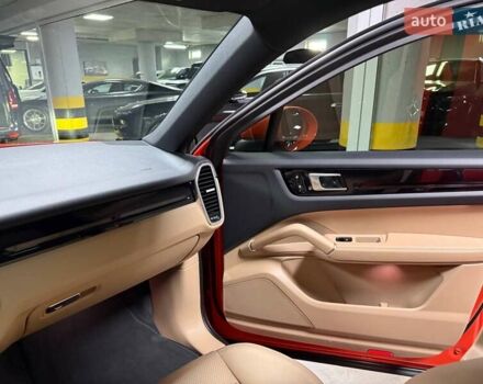Оранжевый Порше Cayenne Coupe, объемом двигателя 3 л и пробегом 70 тыс. км за 75500 $, фото 67 на Automoto.ua