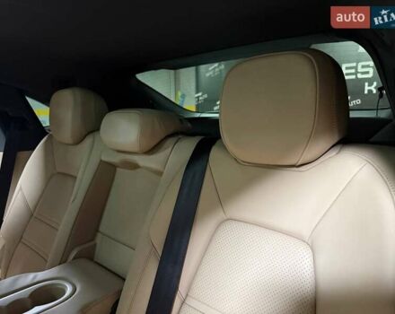 Оранжевый Порше Cayenne Coupe, объемом двигателя 3 л и пробегом 70 тыс. км за 75500 $, фото 57 на Automoto.ua