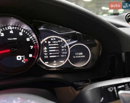 Оранжевый Порше Cayenne Coupe, объемом двигателя 3 л и пробегом 70 тыс. км за 75500 $, фото 73 на Automoto.ua